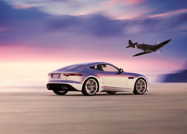 Photograph Chris Bailey Jaguar Sp on One Eyeland